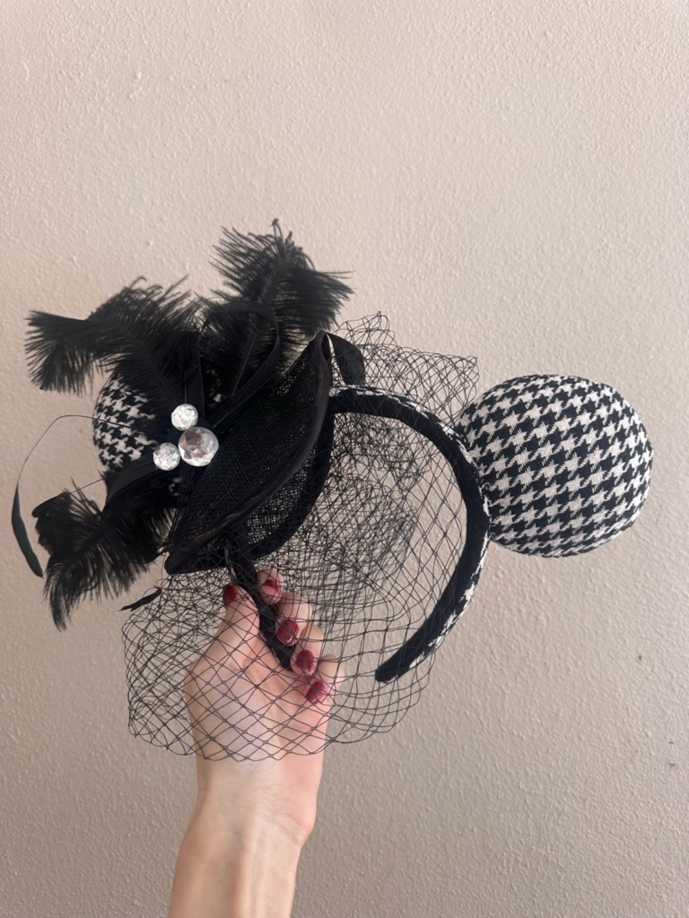 2015 Minnie Mouse Collection Houndstooth Ears with Fascinator